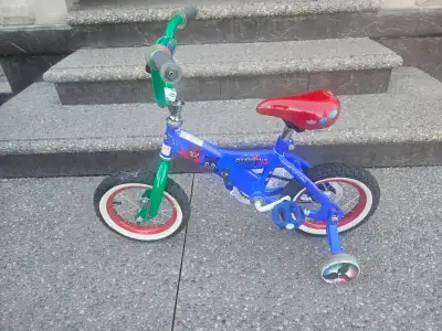 Kids bike like new, View more