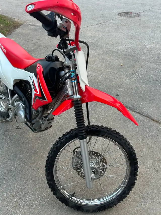 Honda CRF 125F Dirt Bike in Dirt Bikes & Motocross in Oakville / Halton Region - Image 6