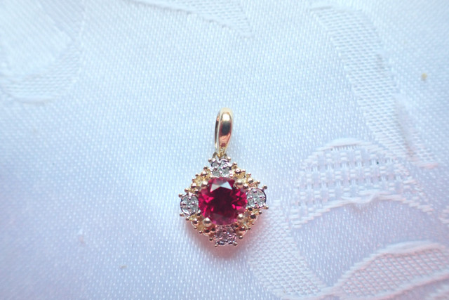 FOR SALE - Ruby pendent in Jewellery & Watches in Peterborough - Image 2
