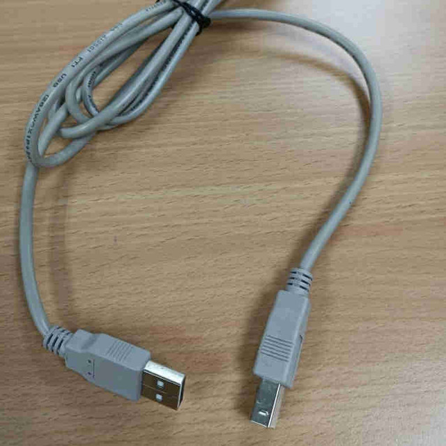 (2x) Cable USB | 2725 60C 30V VW-1 USB dans Câbles et connecteurs  à Longueuil/Rive Sud