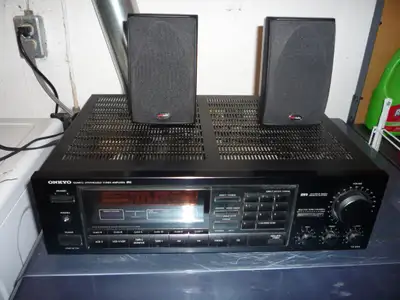 Onkyo Quartz Synthesized Tuner Amplifier, View more