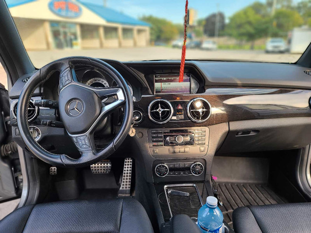 Used Car in Cars & Trucks in Mississauga / Peel Region - Image 4
