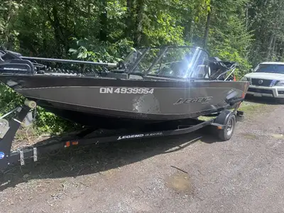Beautiful, fast and reliable 16'6" Legend 2016 fishing boat, with a 60 HP Mercury motor and a Livewe...