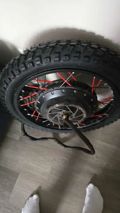  help replacing my tire on my e bike please read info., View more
