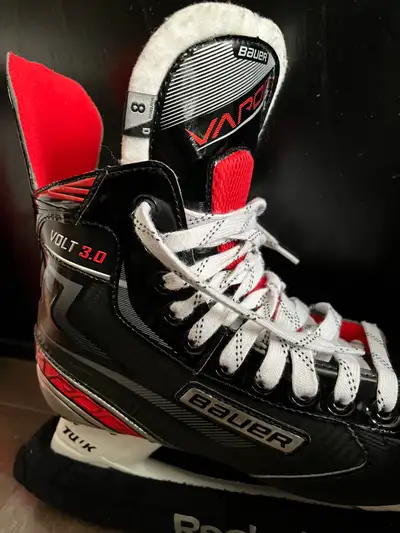 Bauer Vapor Volt 3.0 Senior Skates - Size 8-D width, View more