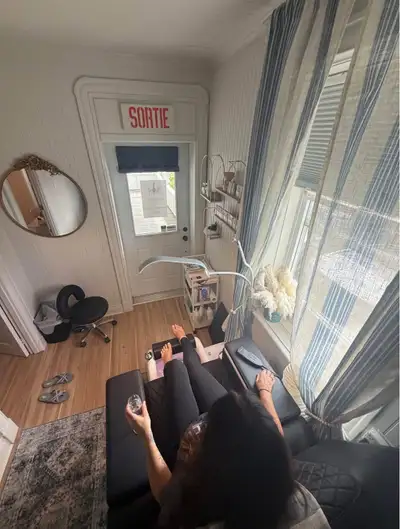 ‍⚕️ Local à louer – idéal pour infirmière, hygiéniste ou thérapeute en soins de pieds Saint-Jérôme –...