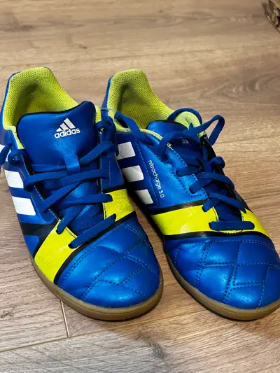 Adidas Nitrocharge 3.0 size 4 1/2 children’s , View more