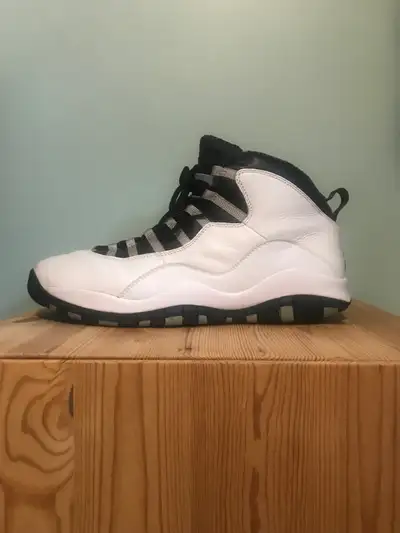 Jordan 10 - White/Black/Red sz. 13, View more