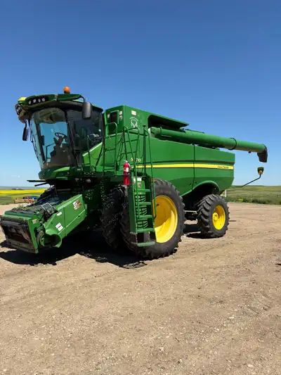 Pro drive Gs3 sf3000 with 2630 Green light fall of 2024 , 30k work order New bubble up auger done la...
