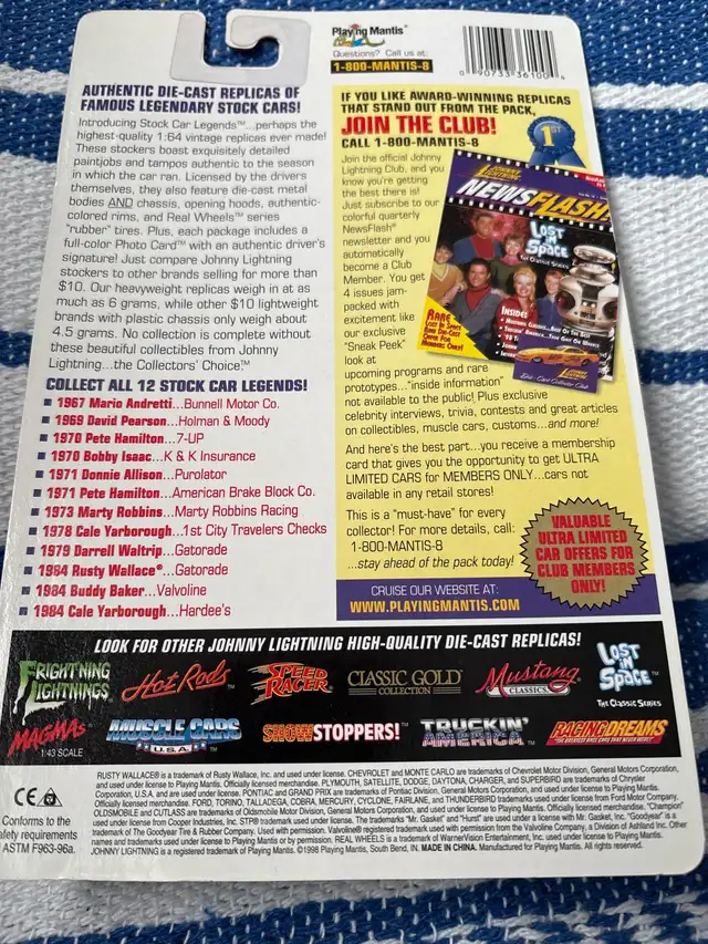 Johnny lightning stock car legends in Arts & Collectibles in Oakville / Halton Region - Image 2