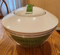 Sabatier salad spinner