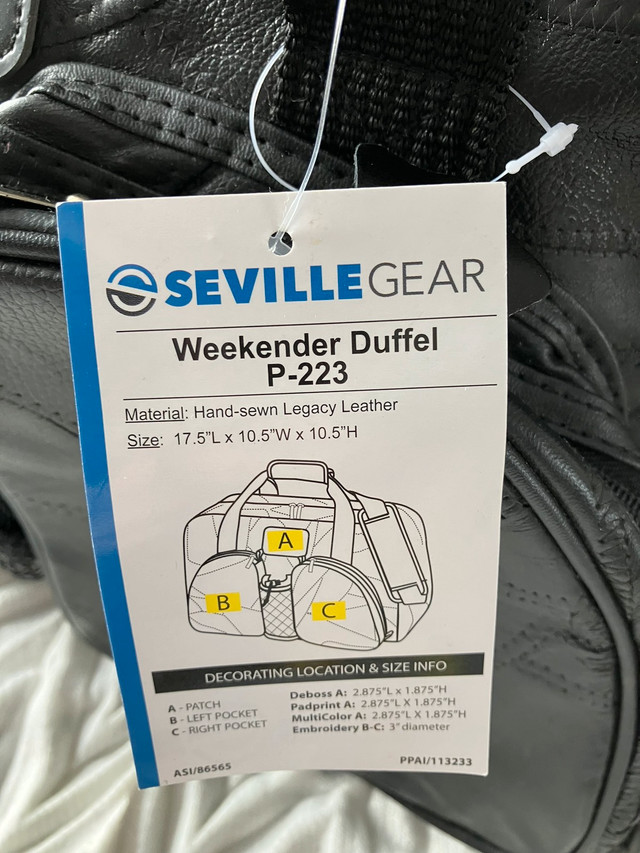 Brand New Seville Gear Genuine Leather Weekender Duffel Bag dans Hommes  à Ville de Montréal - Image 3