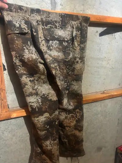 Readhead Size medium fall camo pants, View more
