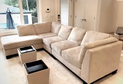 Perfect Sectional Couch! (free drop off), View more