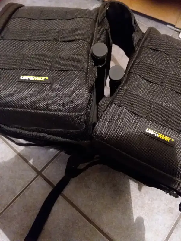 Ultramax Motorcycle Saddlebags  Can  be used as  bike bag in Road in Kitchener / Waterloo - Image 5