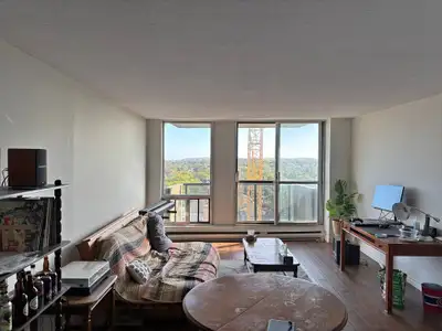 Spacious 2 bedroom, 1.5 bath apartment in secure building in South End Halifax. Ideal location for e...