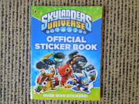 SKYLANDERS Universe Official Sticker Book 2013 Puffin Books