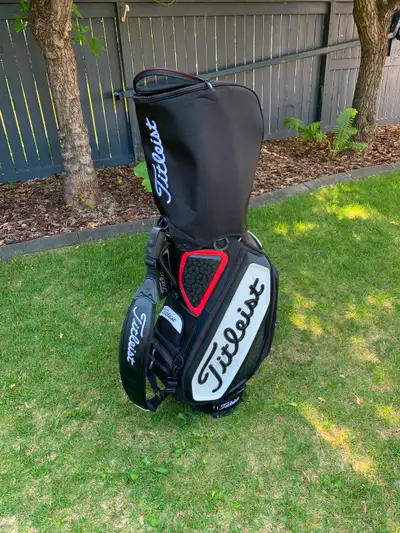 Tour golf bag, View more