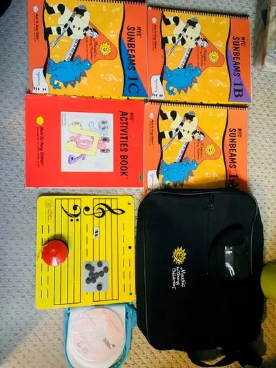 MYC sunbeams 1 piano books, TIN sheet, Castanet, bag..., View more