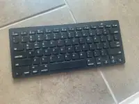 JETech wireless bluetooth keyboard