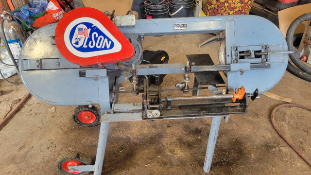 Olson Metal/ Wood Bandsaw in Power Tools in Moose Jaw