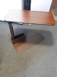 Table d'appoint (à plateau) pour lit ou fauteuil