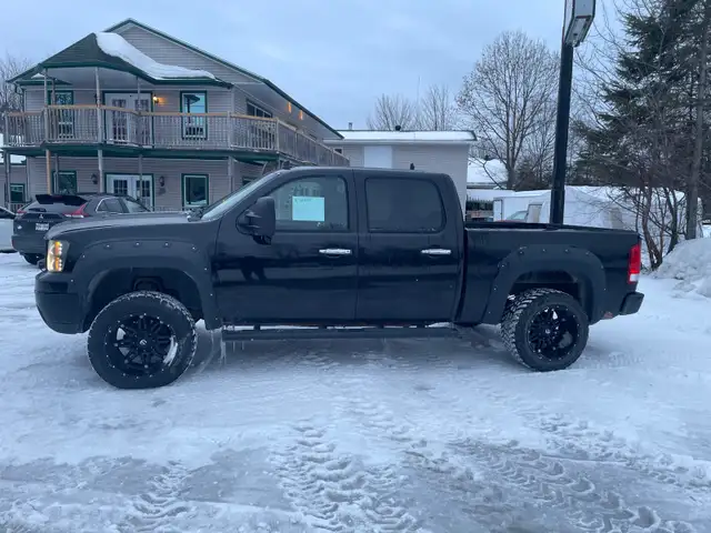 Sierra Sle 1500 in Cars & Trucks in Shawinigan - Image 3