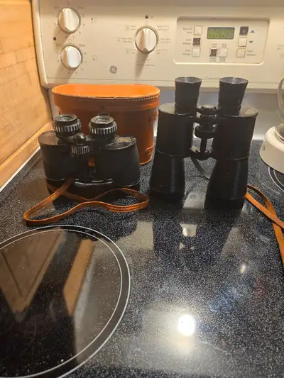 Selling my 3 binoculars as a lot 1: schutz ruf& co kassel 7x50 2:fisher dietz 7x35 with case 3: tasc...