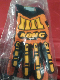 Kong large dirt bike gloves 