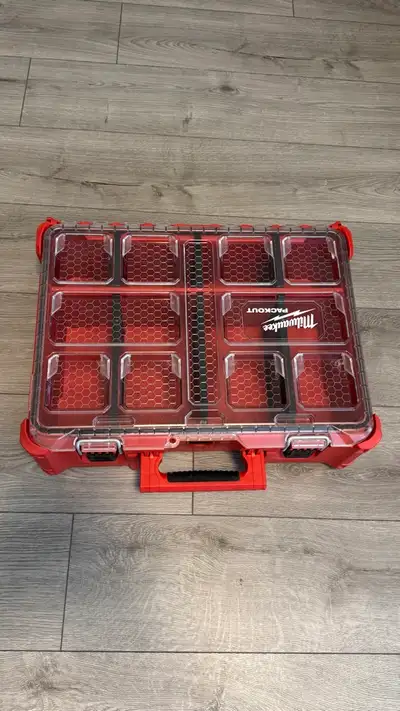 Milwaukee deep organizer, View more