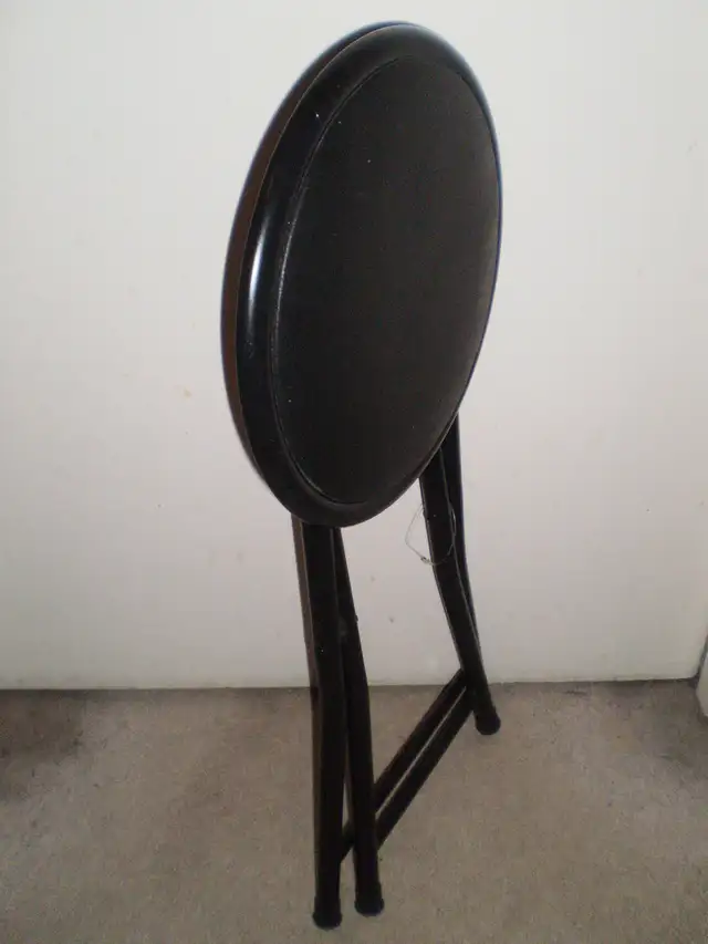 Bar / Counter Chair / Stool in Chairs & Recliners in City of Toronto - Image 8