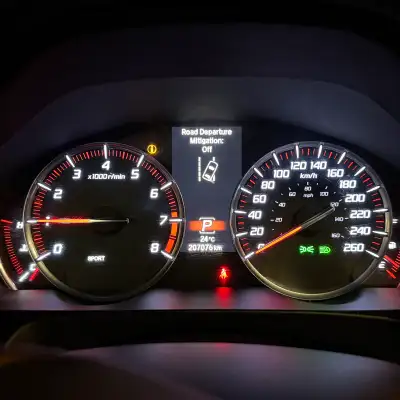 Clean title No accident 210000 Km