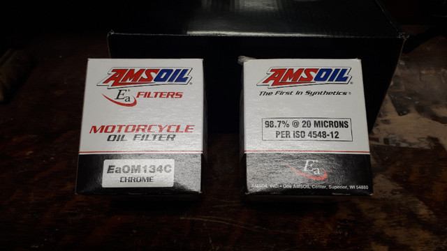 Amsoil Chrome Oil Filters for 96 Cubic Inch Harleys in Touring in Saint John - Image 2