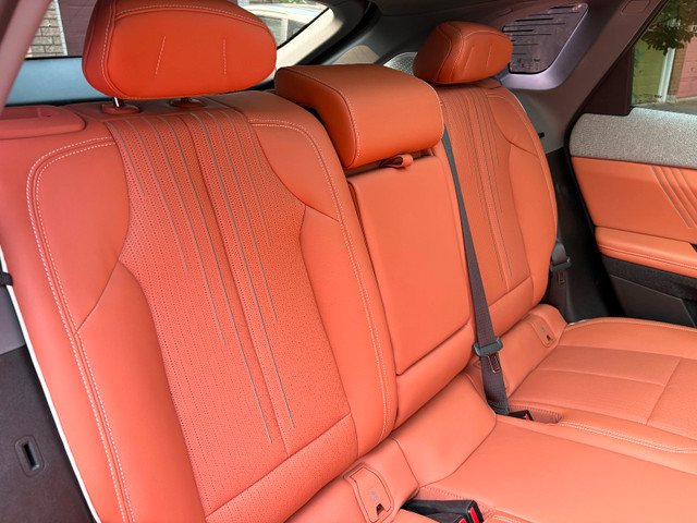 2025 Cadillac OPTIQ AWD 4dr Sport w/1SH in Cars & Trucks in City of Toronto - Image 2
