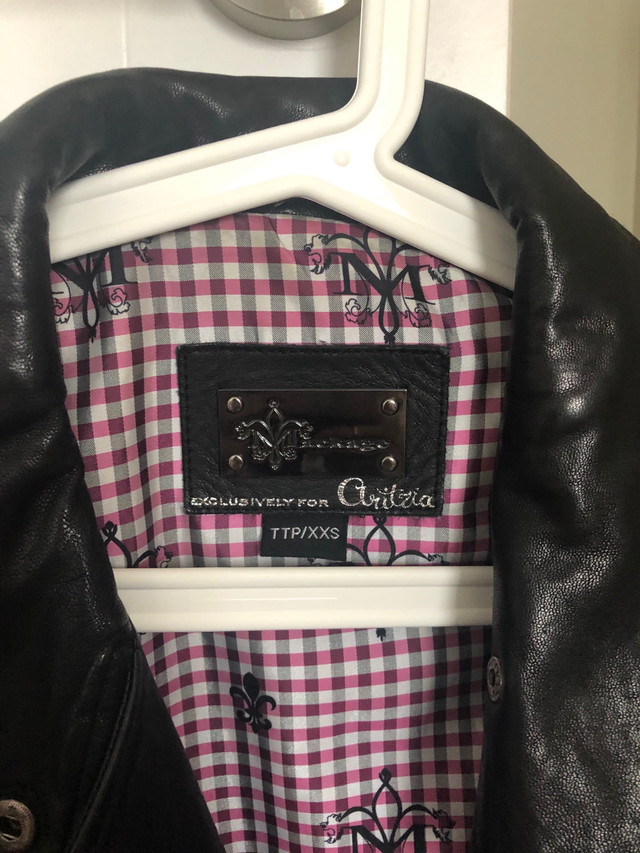 Mackage Leather Jakcet XXS in Women's - Tops & Outerwear in Markham / York Region - Image 3