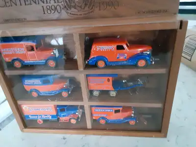 1890-1990 centennial collection of six Schneider diecasts limited edition in wood case(10×10) locate...