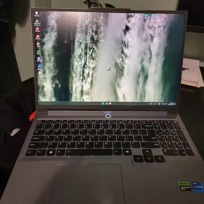 Lenovo legion 5 16IRX9 RTX 4060, View more