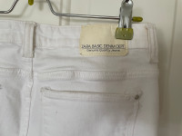 White jean Zara size 6