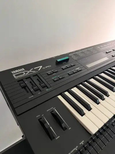 Yamaha DX7IIFD Synthesizer, View more