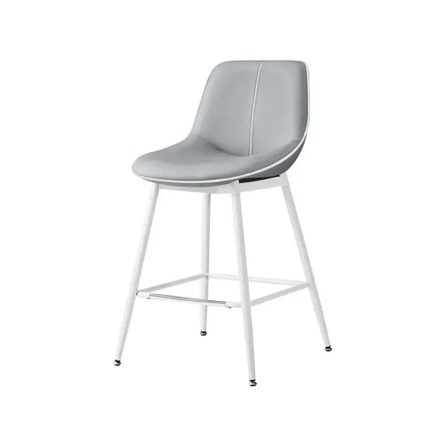 Counter Height Bar Stools with Back in Chairs & Recliners in Markham / York Region - Image 3