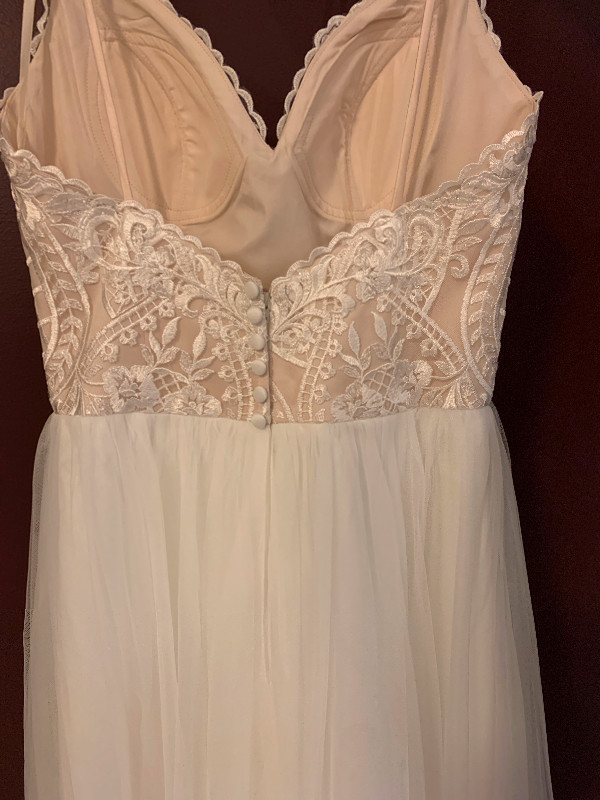 Robe de mariée neuve dans Mariage  à Laval/Rive Nord - Image 3