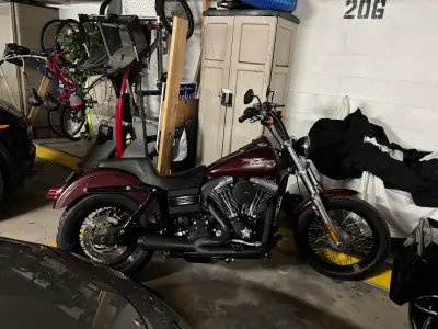 2008 Harley-Davidson Street Bob · Driven 16,000 kilometers 2008 Harley Davidson Street Bob Denim fac...