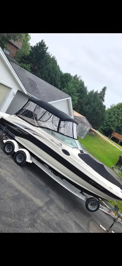 Selling my 2002 Sea Ray Sundeck. It is a Bowrider but has the layout of a Pontoon/DeckBoat. 5.7 Merc...