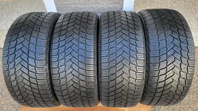 I have for sale a set of 225/45R/17 Michelin X Ice Snow extra load winter tires .They are in very go...