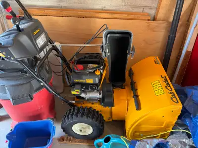 Cub Cadet 2X 24 inch Snow Blower, View more