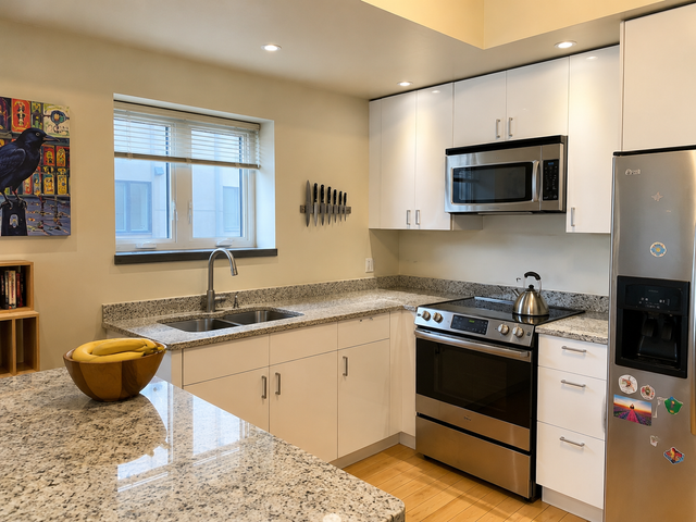 Downtown Whitehorse Condo for Private Sale in Condos for Sale in Whitehorse - Image 7