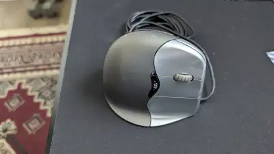 Evoluent Vertical Mouse 4 Right - like new, View more
