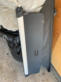 Range Rover Trunk Cover 