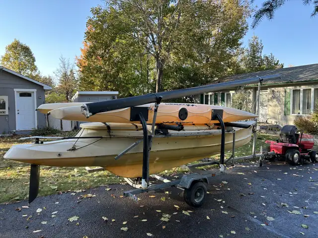 Nice WindRider 17 trimaran, galvanized trailer, $7995 obo. in Sailboats in Gatineau - Image 3