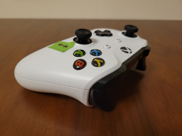 White Xbox One Wireless Controller – PLEASE READ in XBOX One in Cole Harbour - Image 2